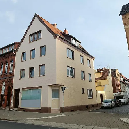 Gemuetliche 1-zimmer-dachgeschosswohnung Apartament