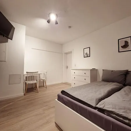 Gemütliche 1-zimmer-dachgeschosswohnung *